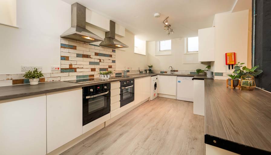 Home Accommodation's room