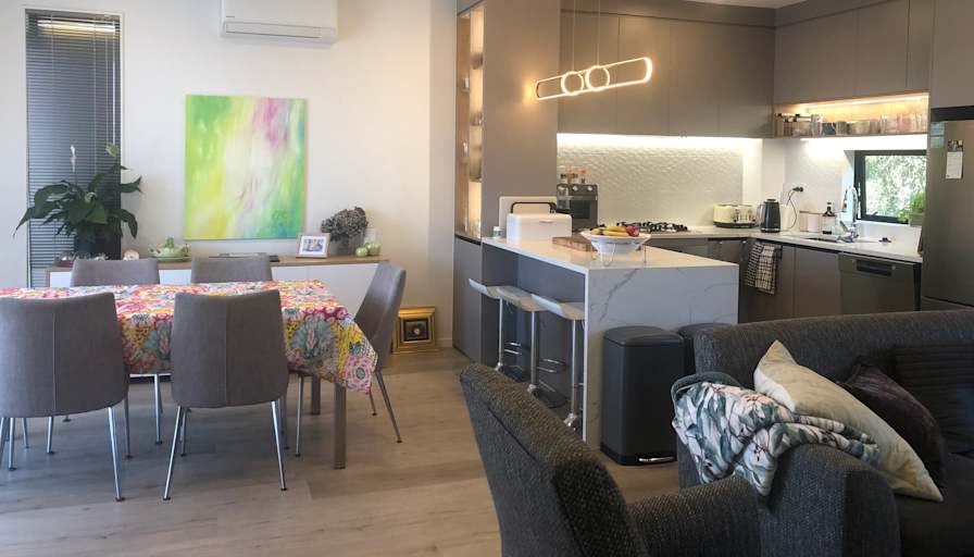 L V's room