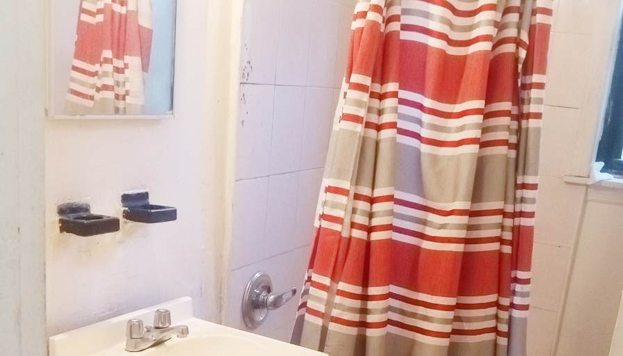 Bob's room
