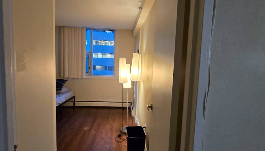 Zidaan Muneer's room