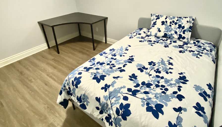 Rachid's room