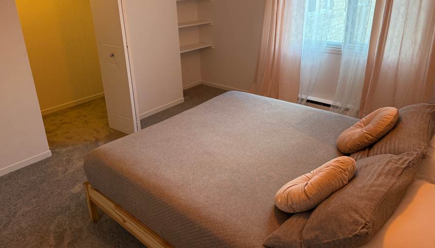 Fernando Fernandez's room