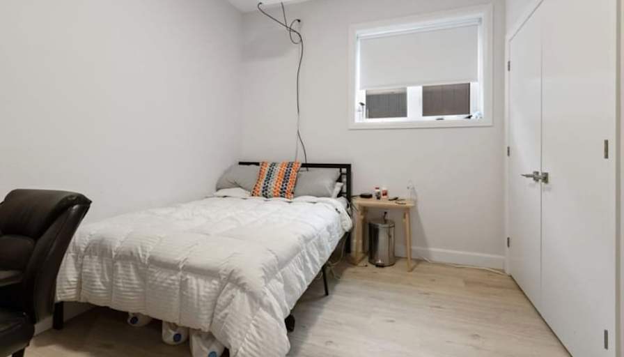 Karan Pupneja's room