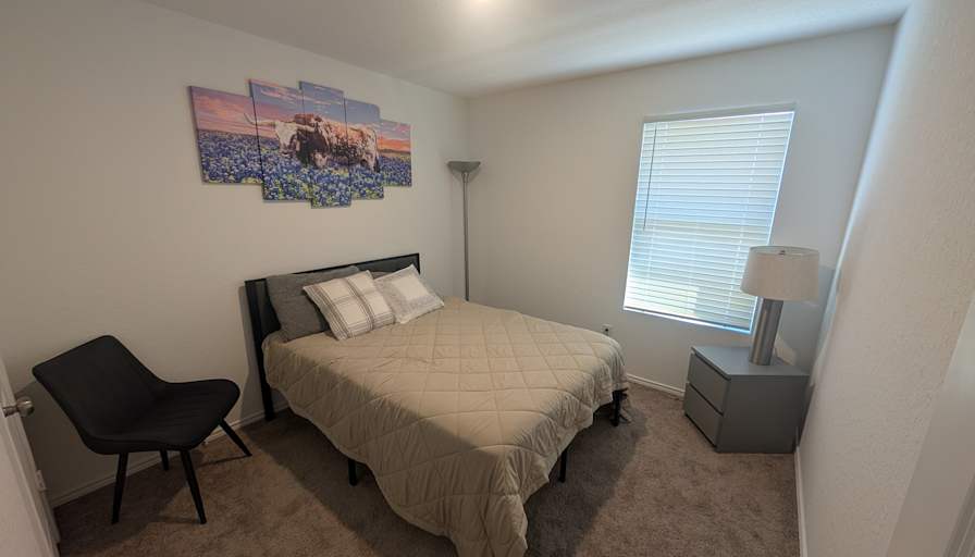 Lorenzo's room