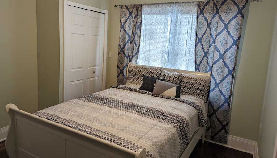 Alford's room