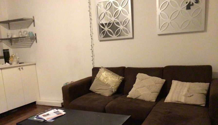 Jennifer's room