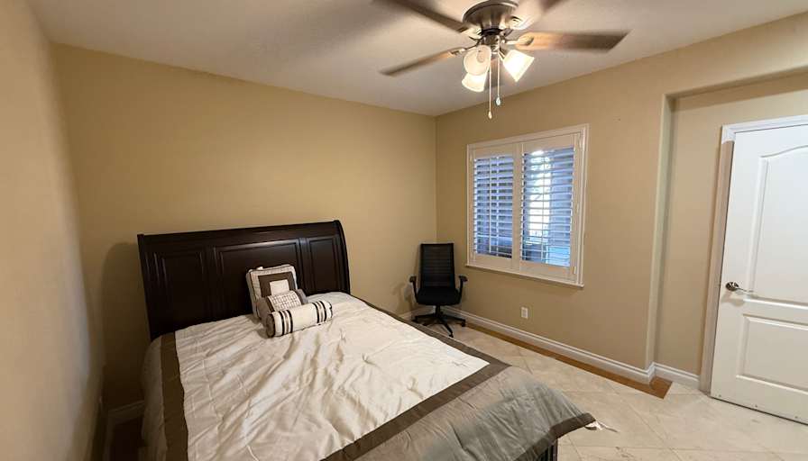 Pat's room