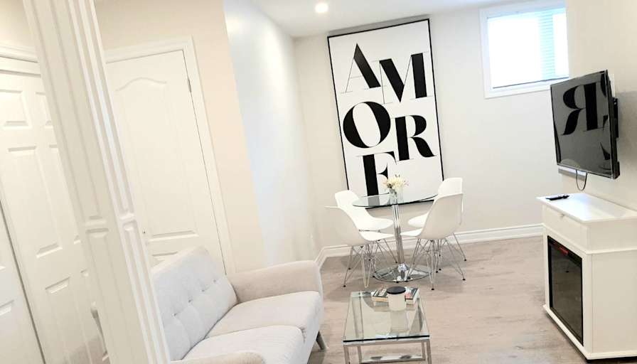 Elle's room