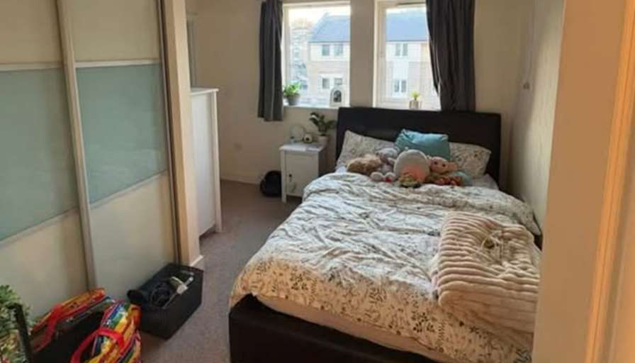 Emily Morris's room