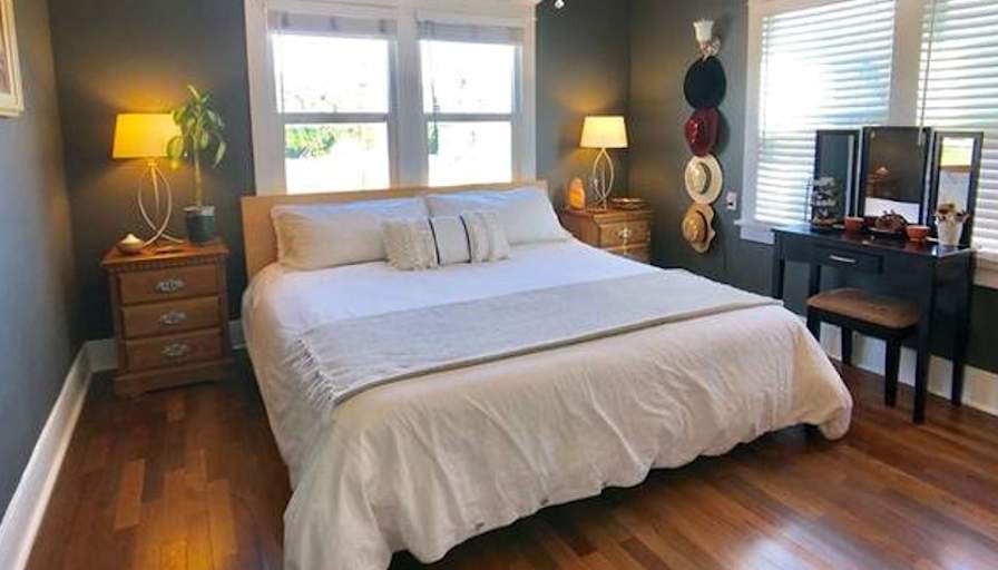 Roberta's room