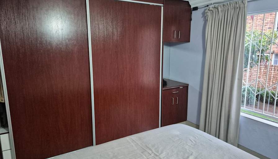 Yashveer's room