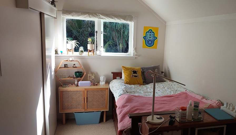 Ana's room