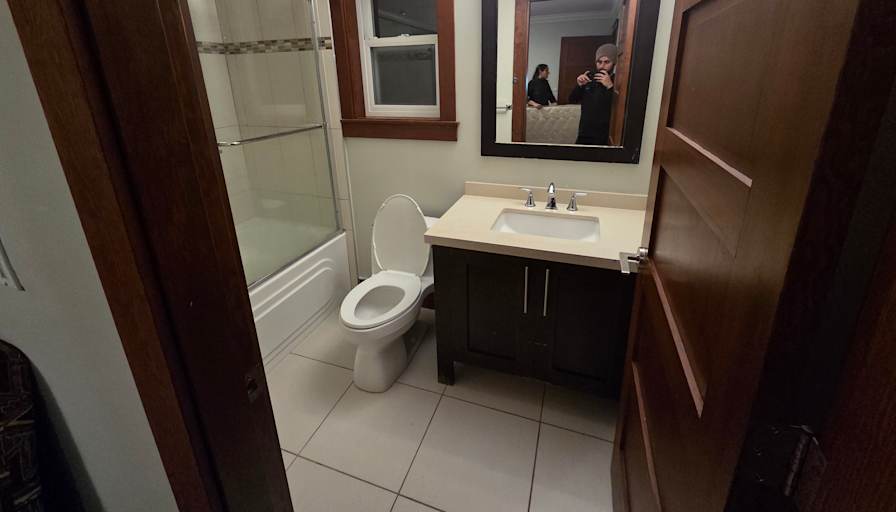 Utpreet singh's room