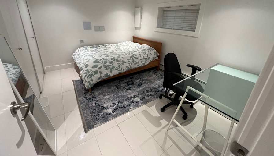 Melissa's room