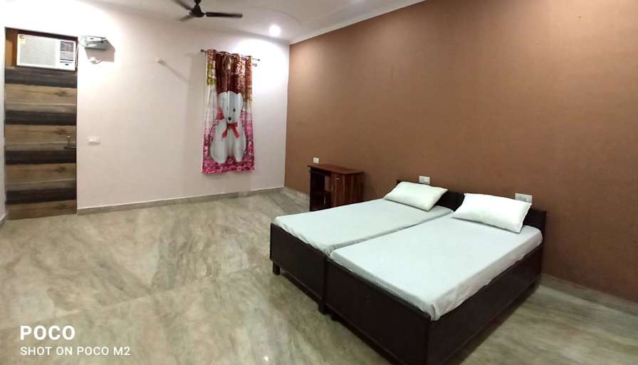 Prince Kalra's room