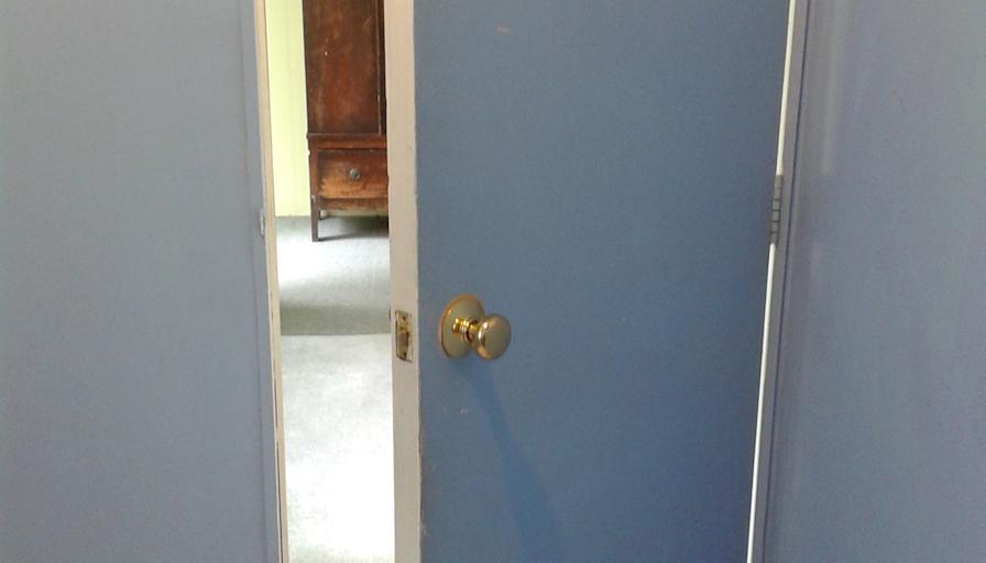 eddie's room
