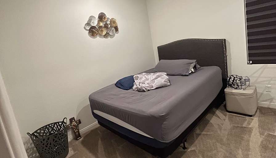 Dilka Ratnam's room