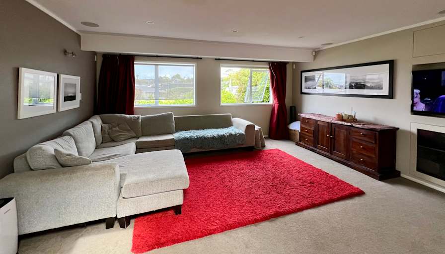 Nancy's room