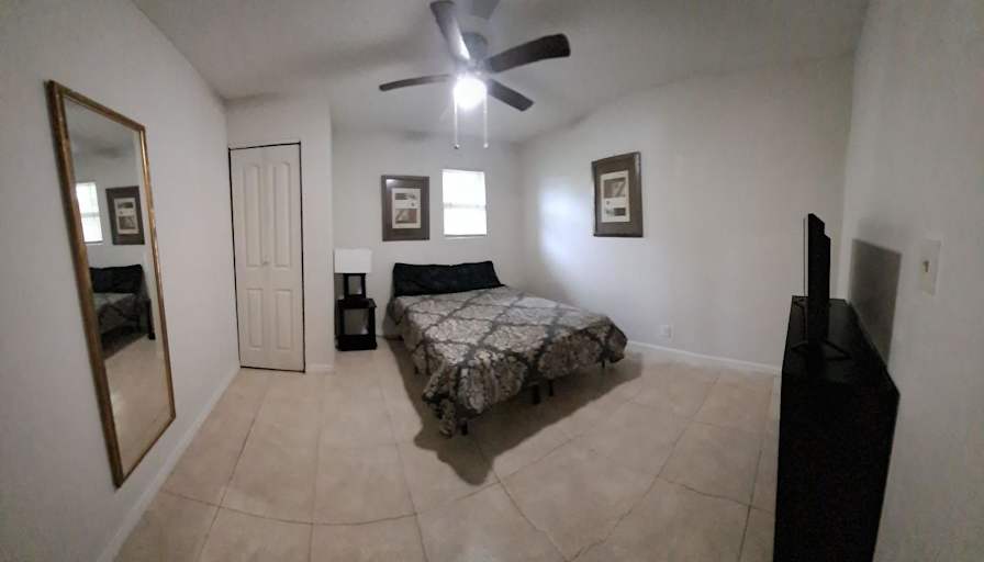 PadSplit's room