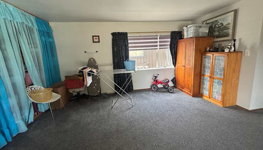 Jazz Rou's room