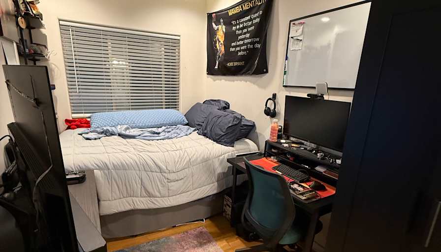 Randy's room
