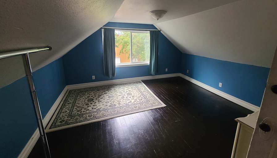 Andy & Nikki's room