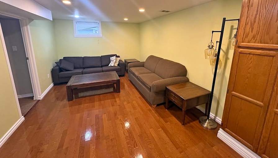 Mark's room