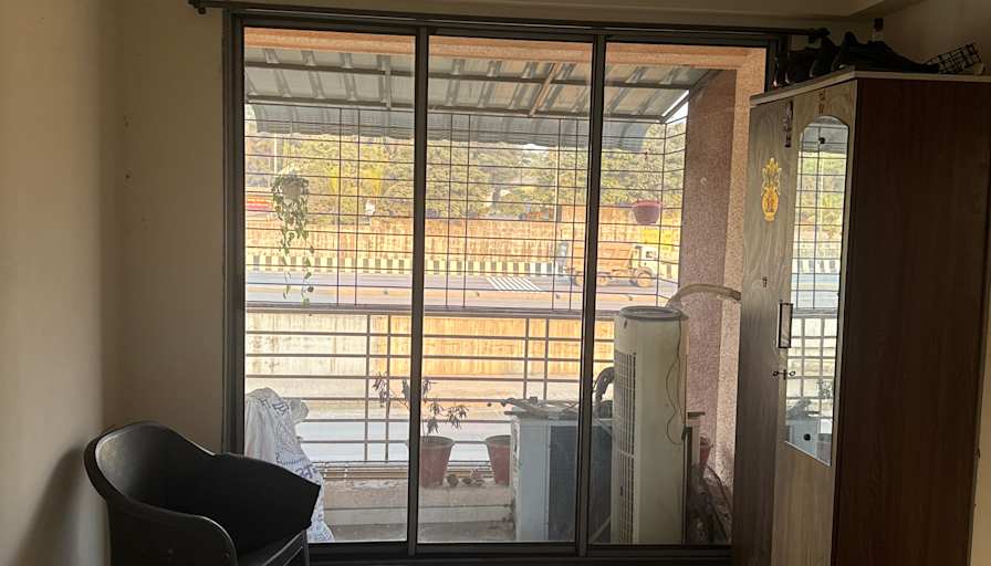 Shivam's room