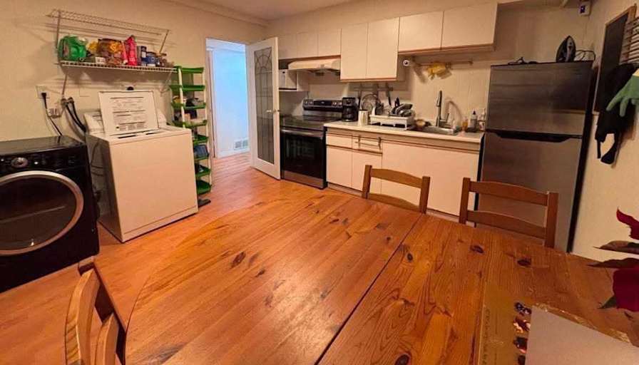 Desmond Chow's room