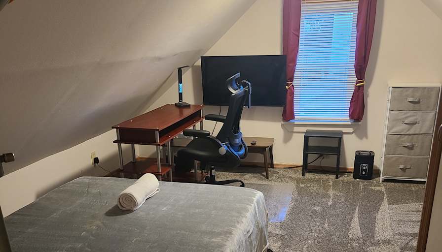 Chris's room