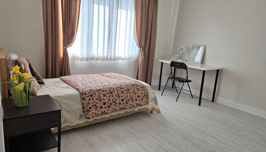 Gloria's room
