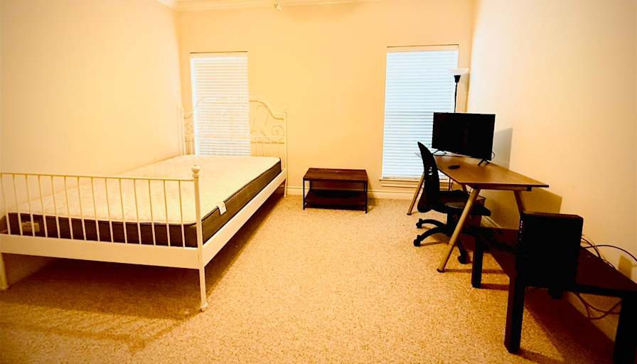 Muharrem's room