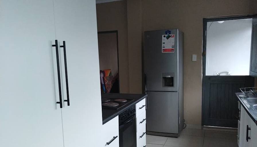Sibonile's room