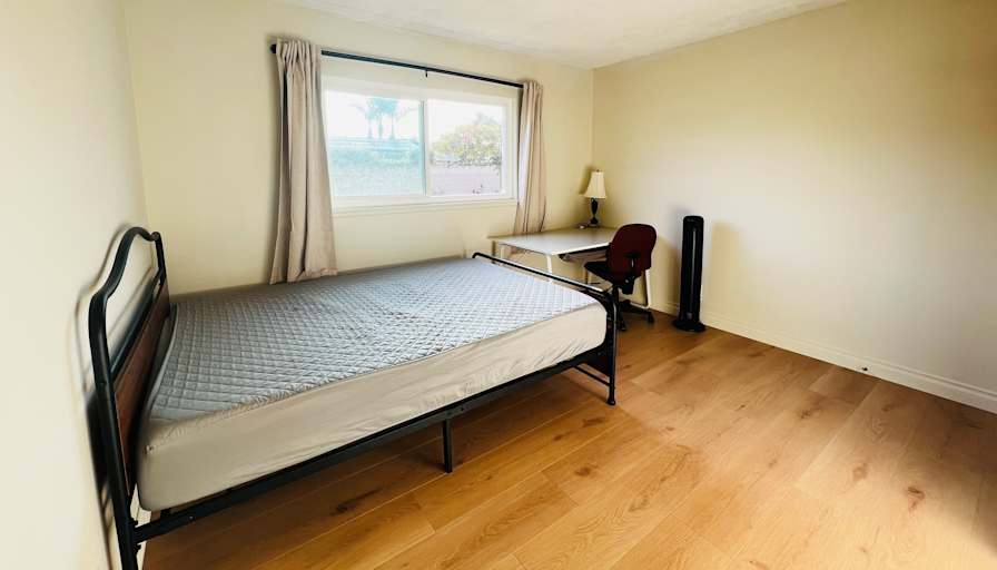Charlene Le's room