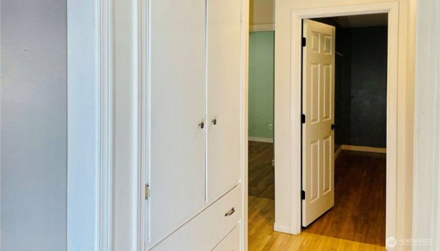 Jennifer's room