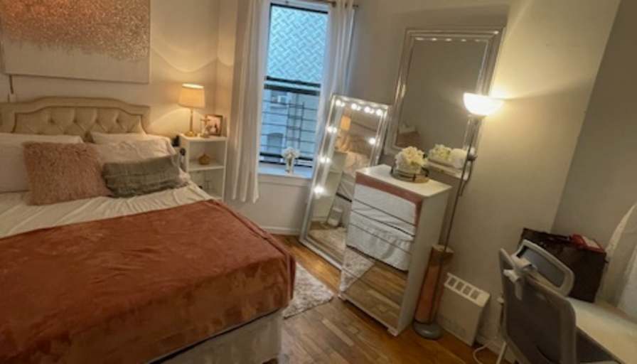 Diana's room