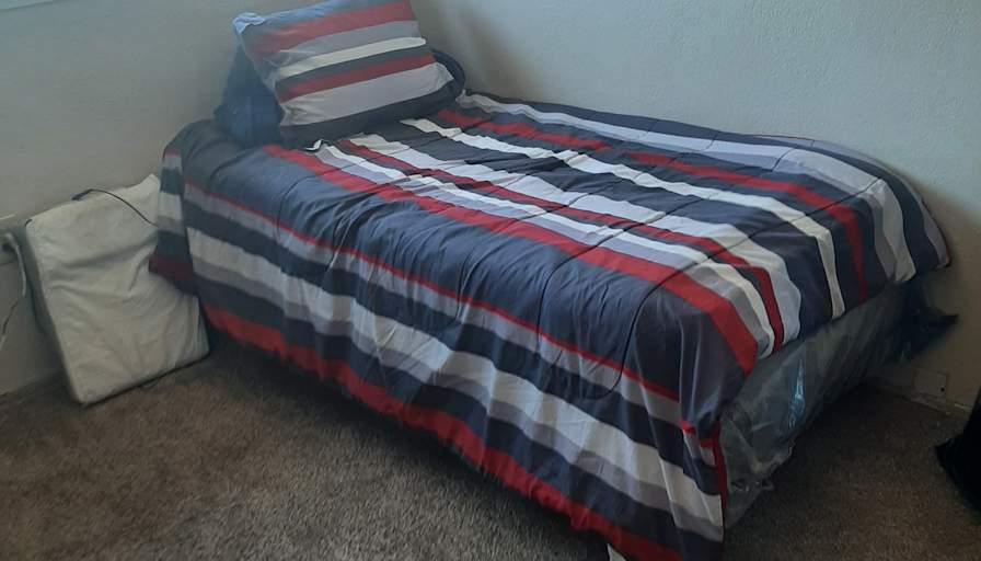 Lonnie Ross III's room