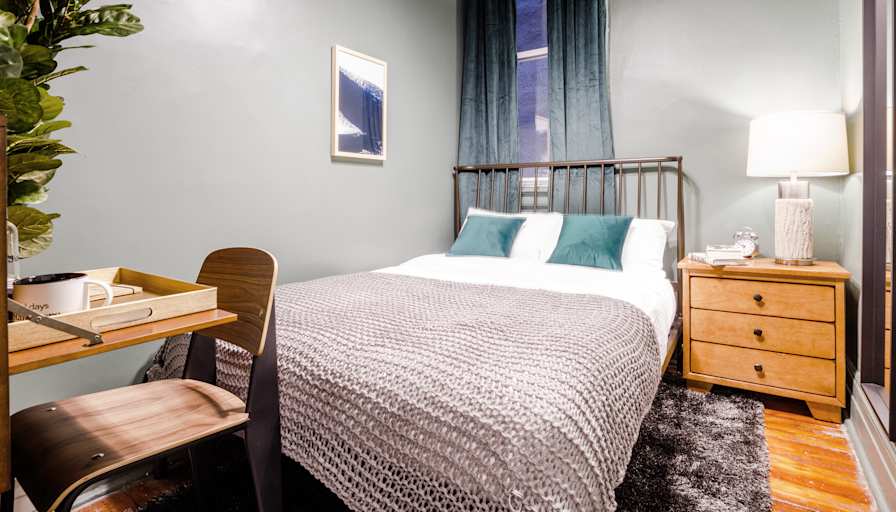 Sam June's room