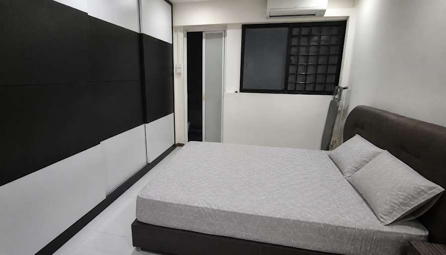 GJ's room