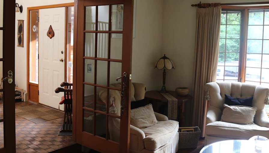 Suzanne Villeneuve's room