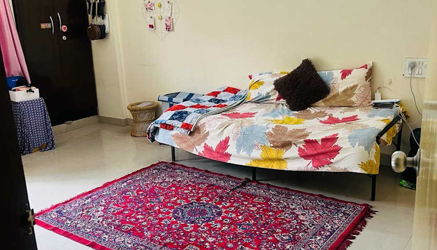 Poorvi's room