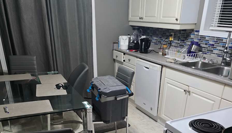 Steven Alexander's room
