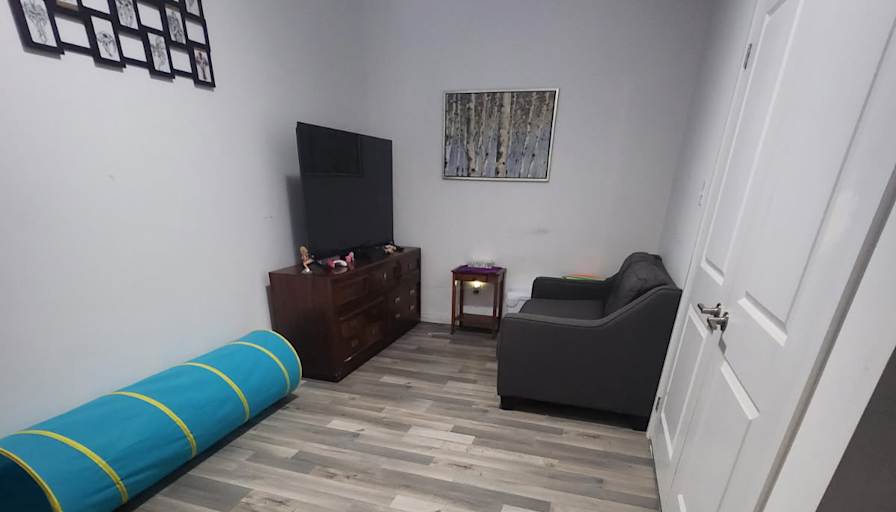 Melissa's room