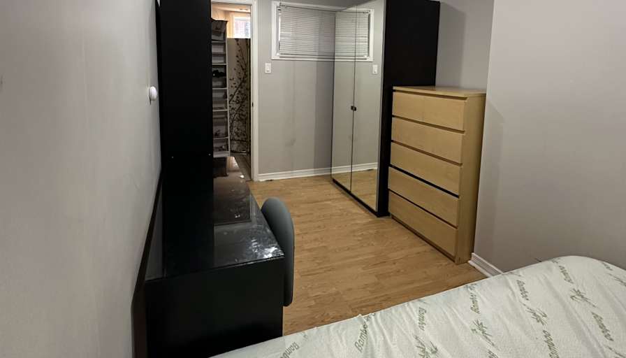 Gloria's room
