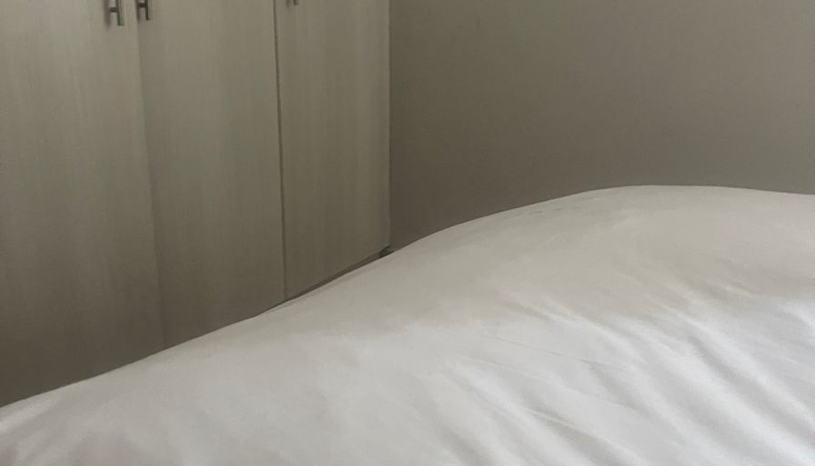 Bella Nziba's room