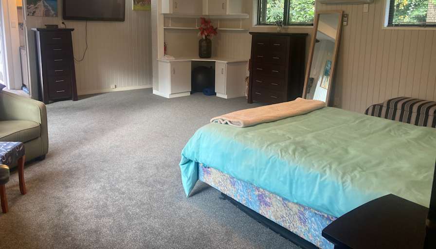 Leonard Waldron's room