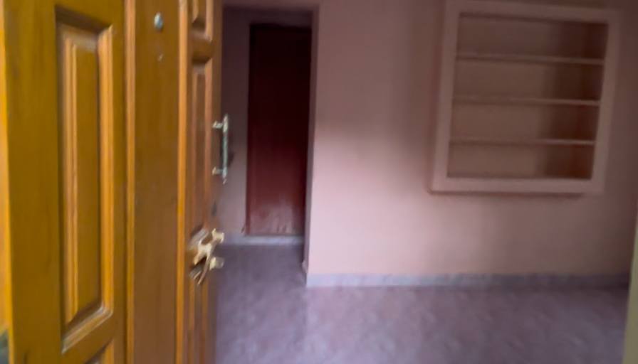 Abarnaa's room