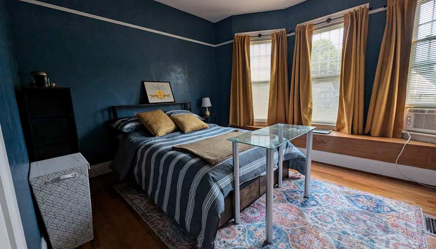 Stephen's room