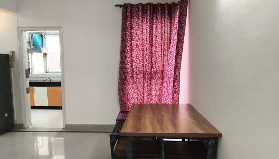 Divyanshi's room