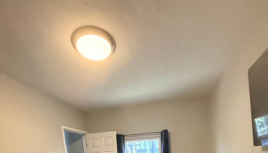Juan's room